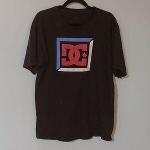2/$10 LARGE tshirt DC